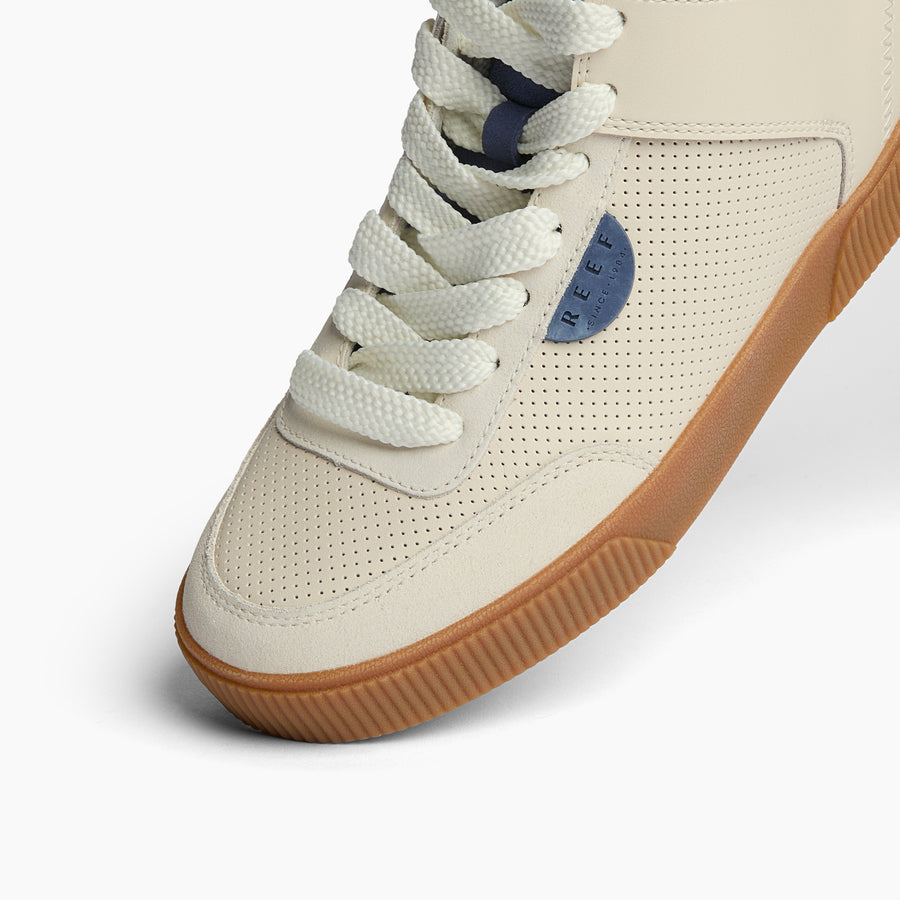 Lay Day Hi - Image 10